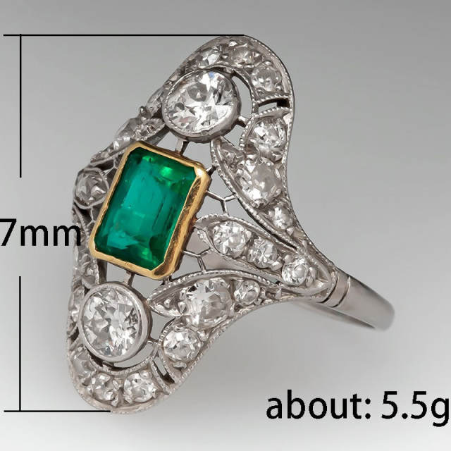Vintage hollow design emerald statement rings