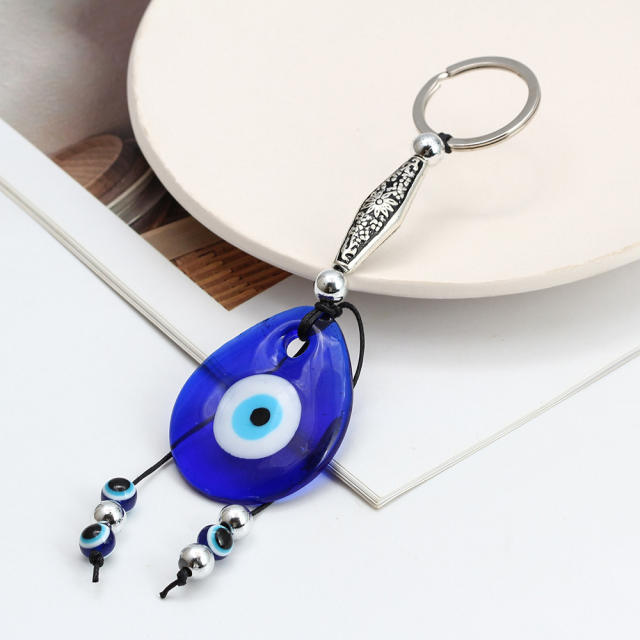 Blue eye alloy keychain