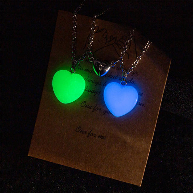Hot sale magnetic heart luminous couple necklace