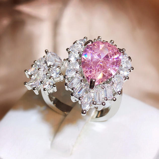 Sweet pink color pear cut cubic zircon adjustable rings