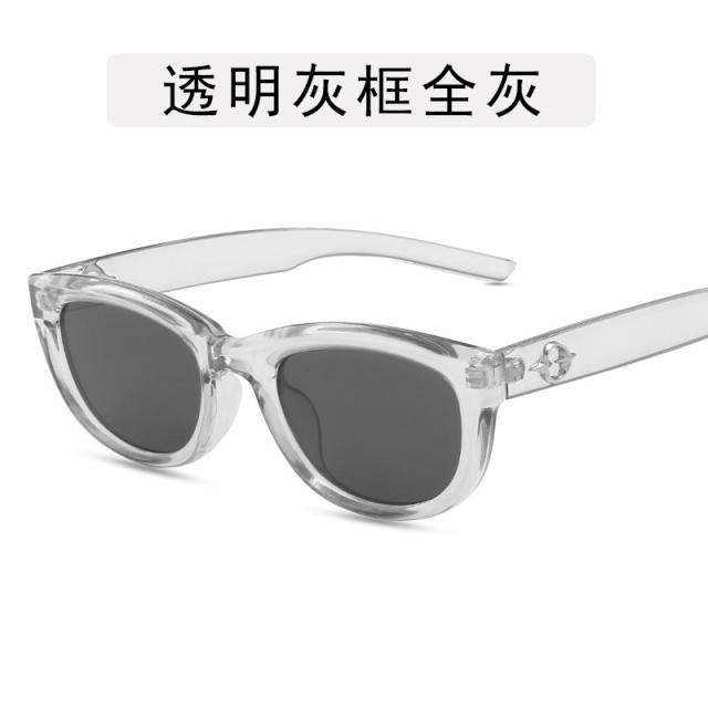 Vintage cat eye shape sunglasses