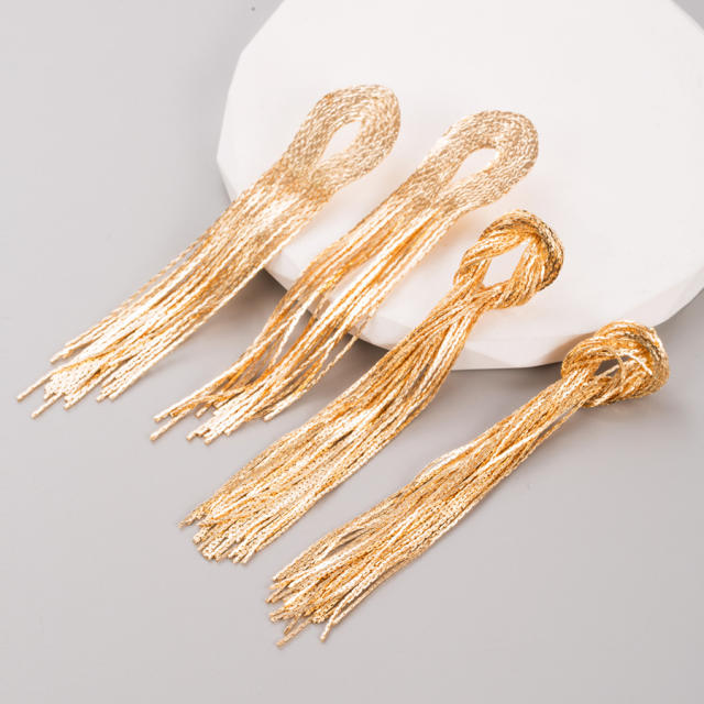 Elegant chain tassel long earrings