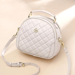 Classic hot sale qulited round shape crossbody bag