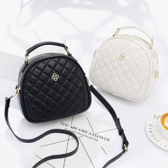 Classic hot sale qulited round shape crossbody bag