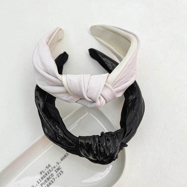 Plain color pu leather knotted headband