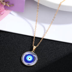Classic blue evil eye pendant necklace