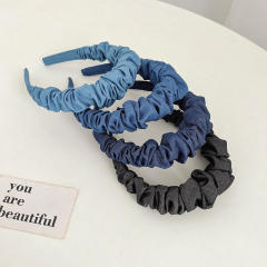 Classic denim scrunchies headband