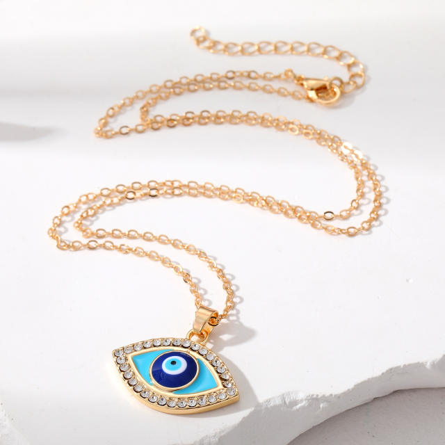 Vintage light blue evil eye alloy pendant necklace