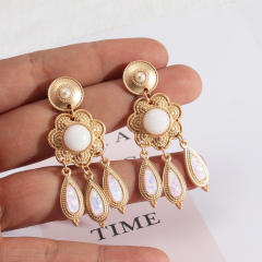 Baroque dangle earrings