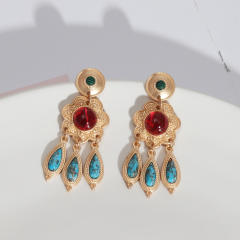 Baroque dangle earrings