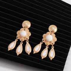 Baroque dangle earrings