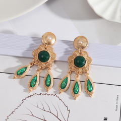 Baroque dangle earrings