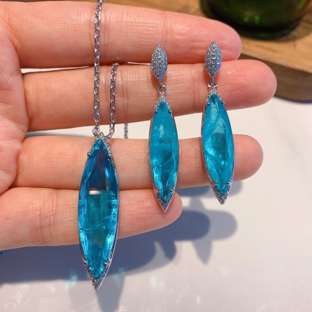 Occident fashion blue color cubic zircon oval copper necklace set