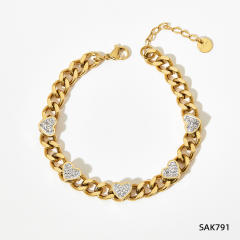 Chunky cubic zircon heart stainless steel chain bracelet