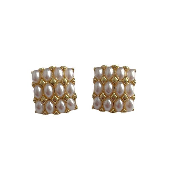 Korean fashion square shape pearl studs earrings