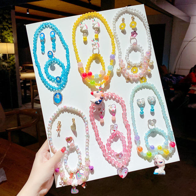 Sweet cartoon animal bead kids jewelry set