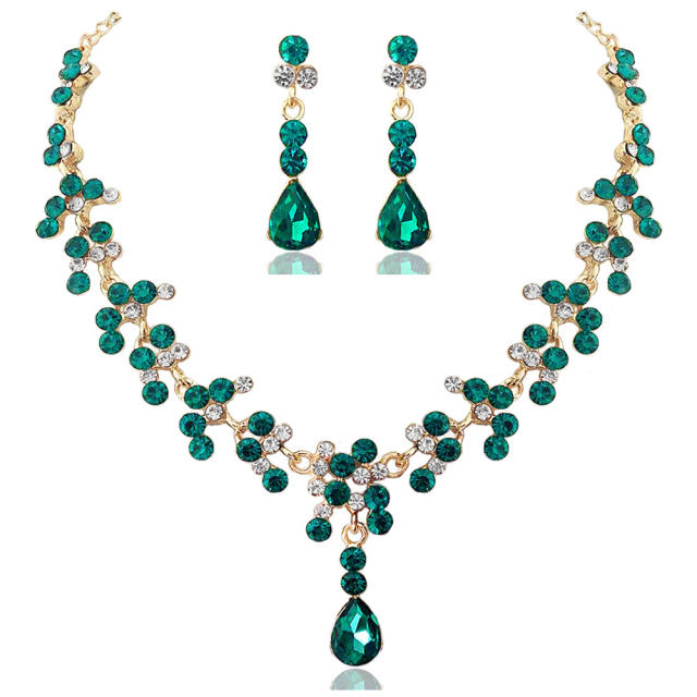 Occident fashion color glass crystal necklace set