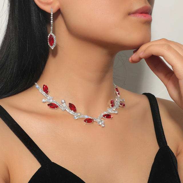 Occident fashion color glass crystal necklace set