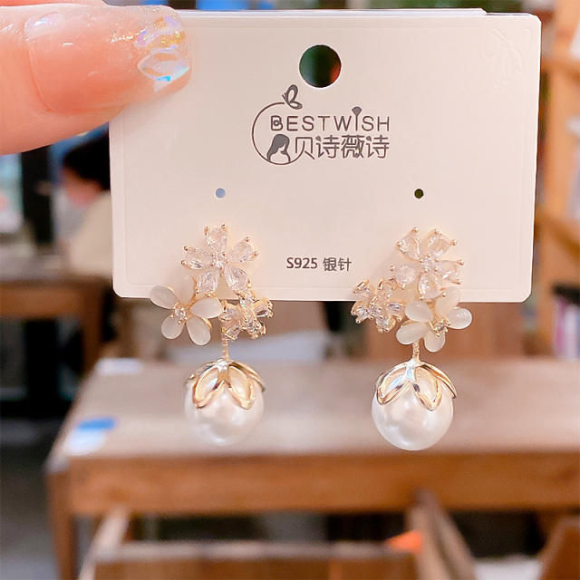 Elegant opal cubic zircon flower pearl earrings