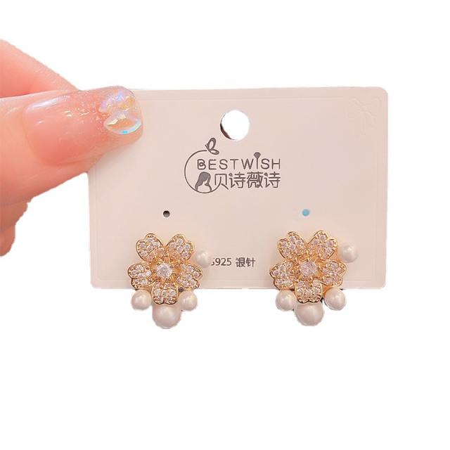 925 needle gold plated diamond flower pearl studs earrings