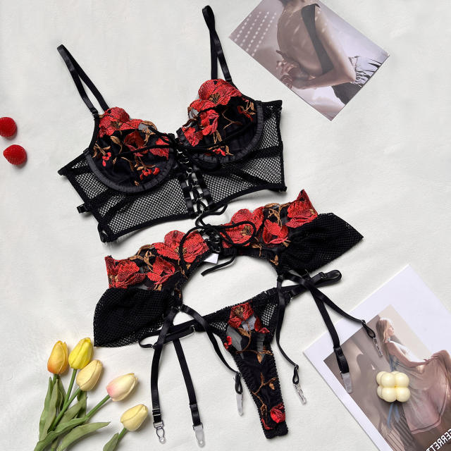 Color embroidery sexy lace lingerie set