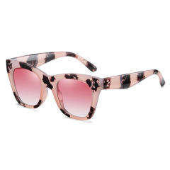 Vintage cat eye shape sunglasses