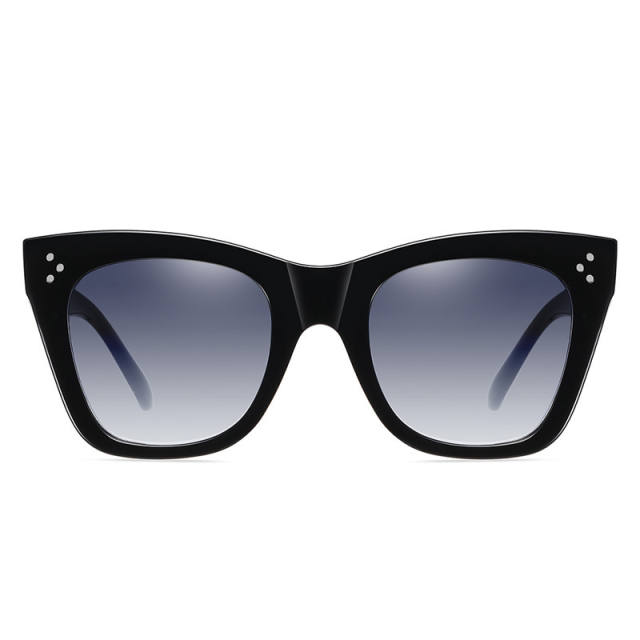 Vintage cat eye shape sunglasses