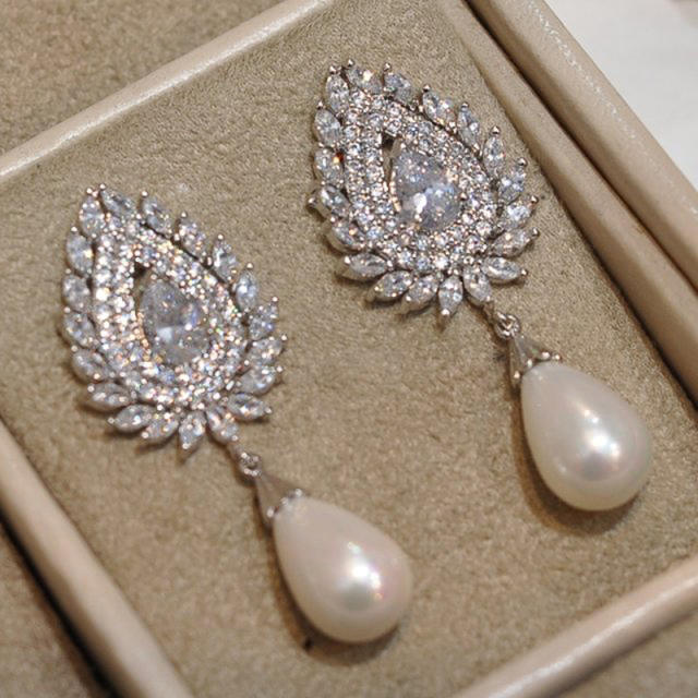 Delicate handmade cubic zircon setting pearl drop earrings