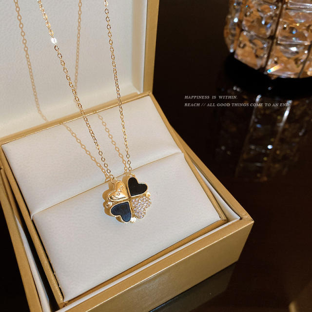 Delicate diamond clover stainless steel necklace