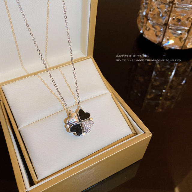 Delicate diamond clover stainless steel necklace