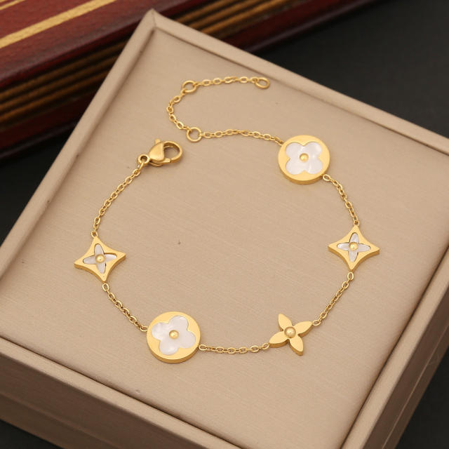 Classic mother shell clover stainless steel necklace set