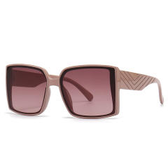 Fashionable large frame sunglasses