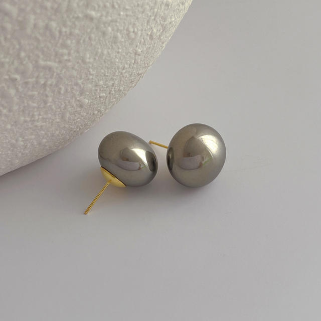 French trend elegant gray color pearl studs earrings