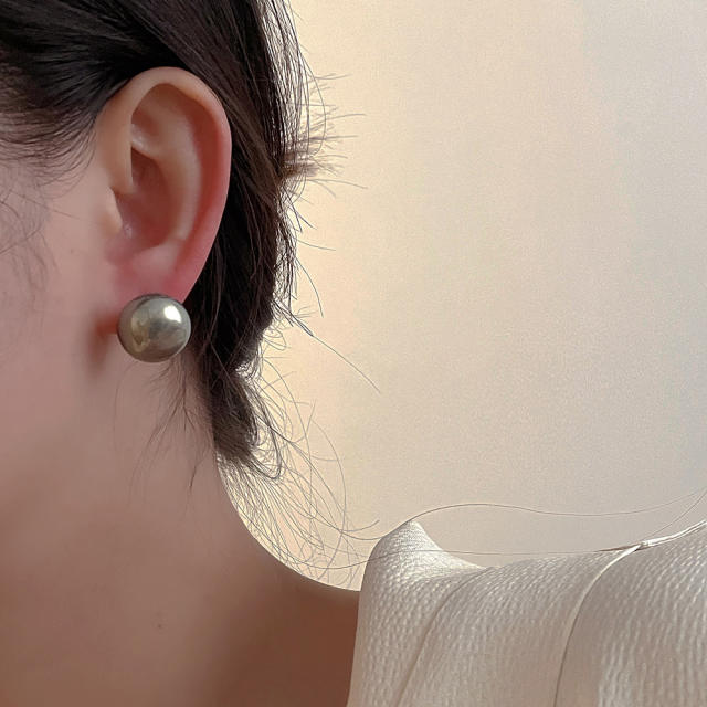 French trend elegant gray color pearl studs earrings