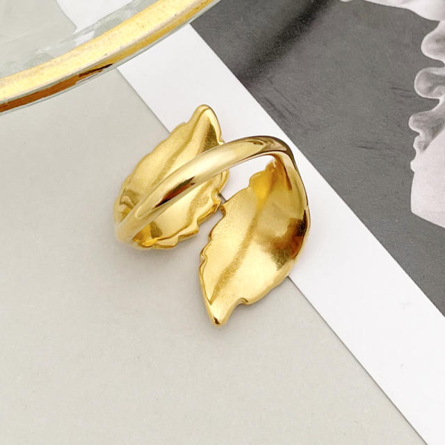 14K hug leaf design stainless steel rings