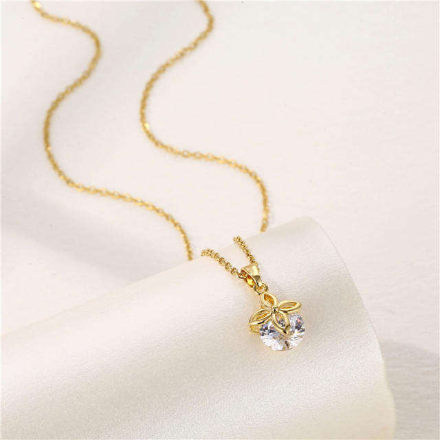 Korean fashion diamond clover stainless steel chain necklace