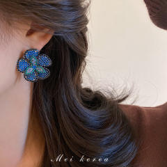 925 needle elegant blue rhinestone pave setting flower studs earrings