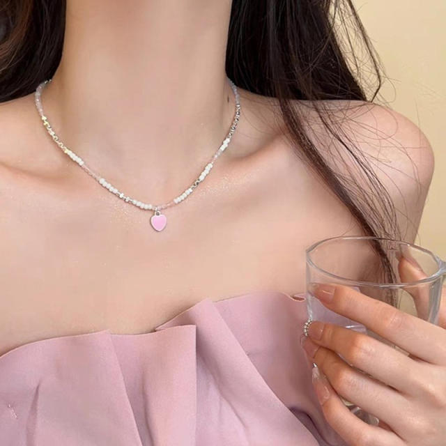 Y2K sweet pink heart charm bead choker necklace