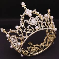 Baroque glass crystal statement round crown