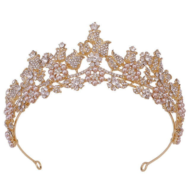 Luxury cubic zircon pearl bead crown