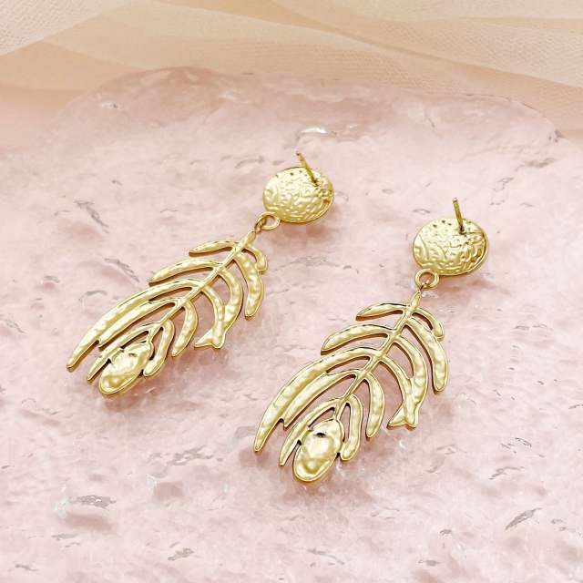 Vintage geometric leaf stainless steel earrings