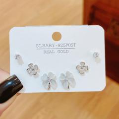 Delicate opal stone clover copper ear studs set