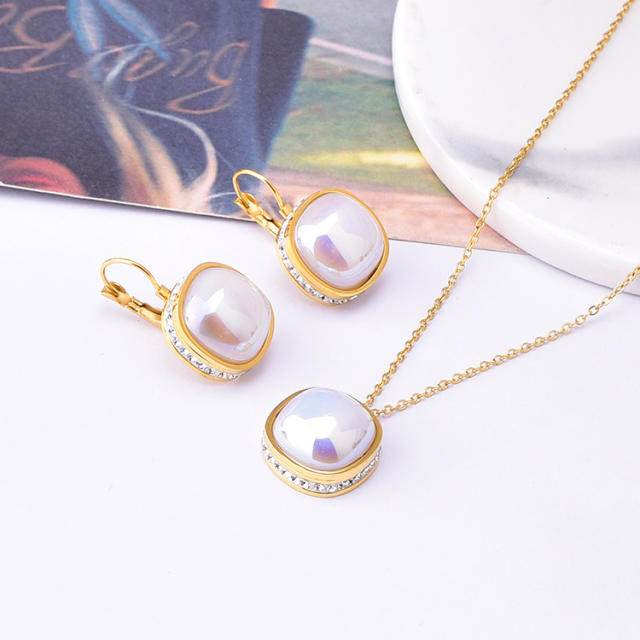 Chic pearl stainless steel pendant necklace set