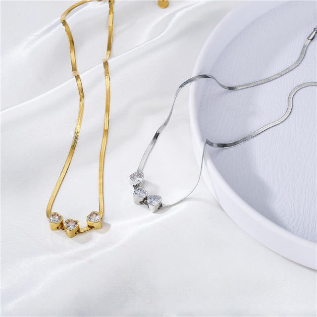 Delicate heart cubiz zircon stainless steel snake chain necklace