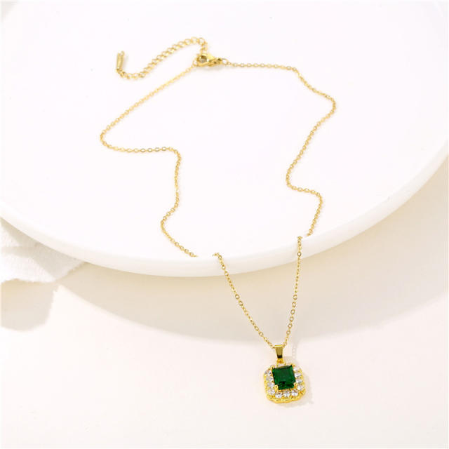 18KG emerald pendant chic stainless steel chain necklace