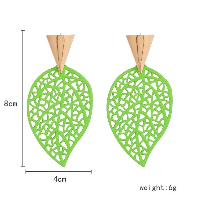 Fresh green color painting hollow leaf earrings