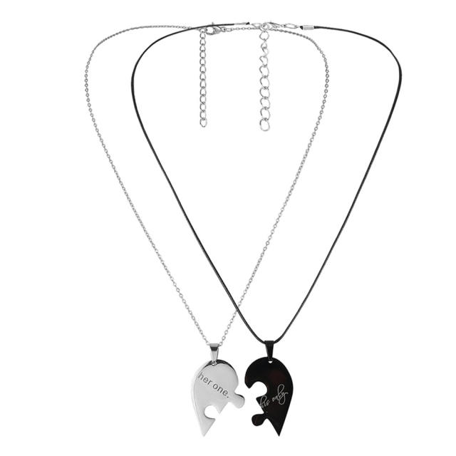 Concise stainless steel matching heart couple necklace