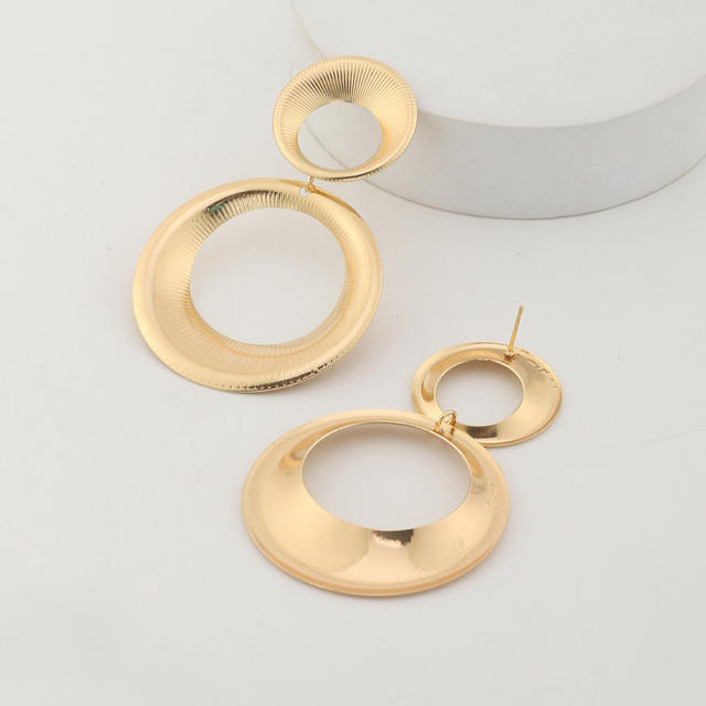 Creative gold color alloy geometric circle earrings