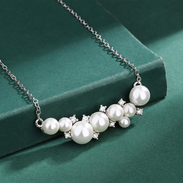 Elegant water pearl necklace for women