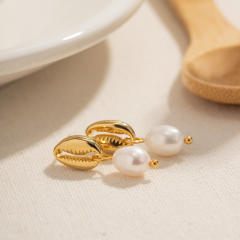 18KG shell pearl drop stainless steel earrings